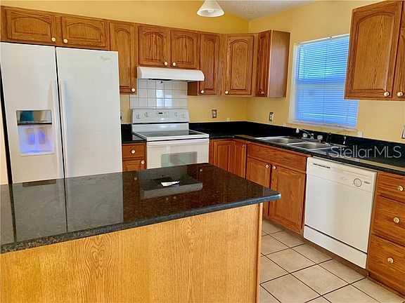 2nd image of 1229 Polk Ct