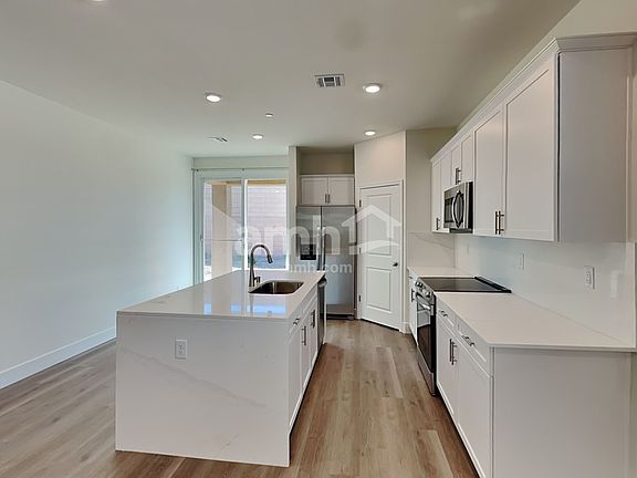 3rd image of 557 Silverbell Falls Pl