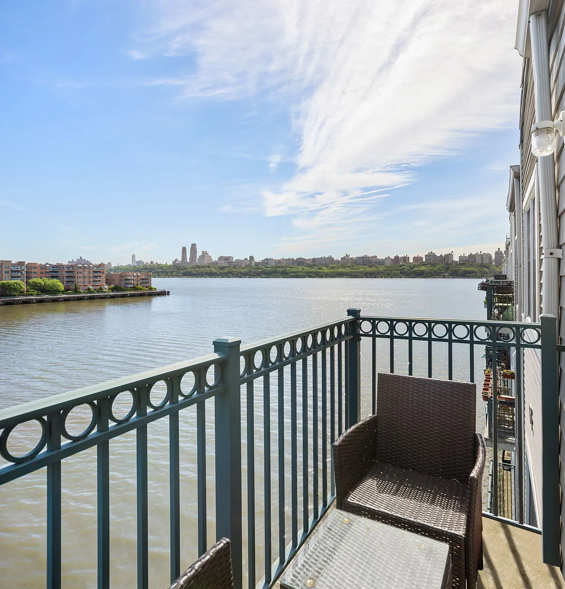 1 bed, $3,200 — Photo 1
