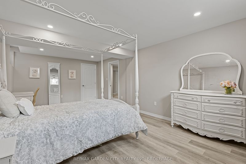 Pelham Townhouse for rent - 1 Bedroom — photo 12