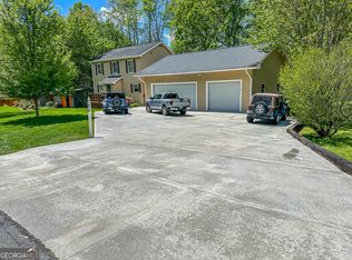 30 Putter Ln, Dillard, GA 30537