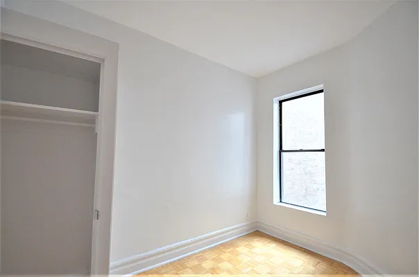 Rented by CITY SKYLINE REALTY INC | media 16