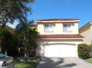 1525 S Trafalgar Cir, Hollywood, FL 33020