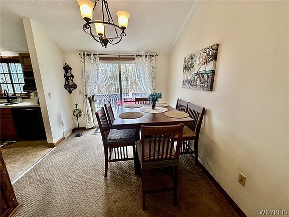 5th image of 149 Hillpine Rd