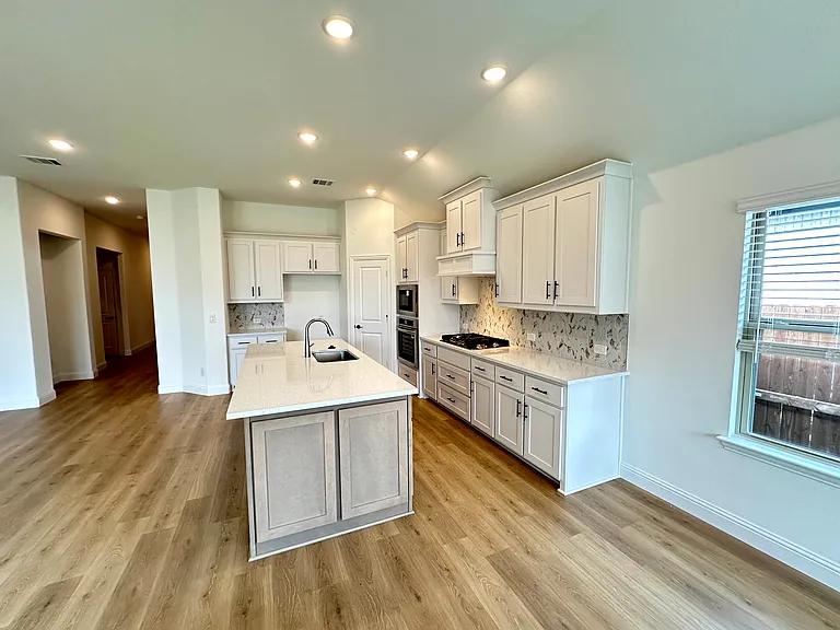 1704 Jaycreek Ct — Photo 7