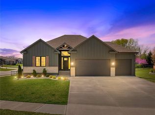 2793 SW 11th Ter, Lees Summit, MO 64081