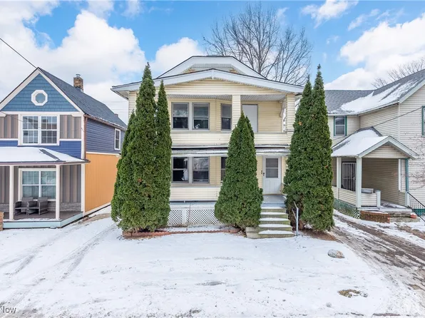 3155 W 90th St, Cleveland, OH 44102