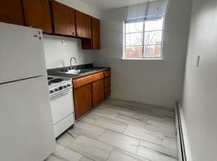 212 Laurel St #A02, Hartford, CT 06105
