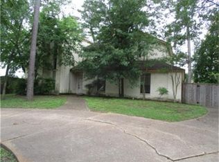 16003 Southampton Dr, Spring, TX 77379