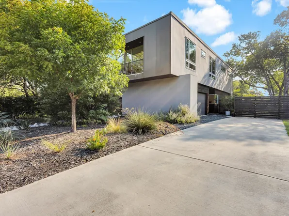 2837 College Ave, Fort Worth, TX 76110