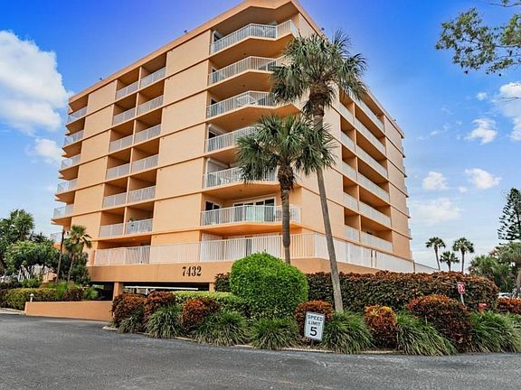 2nd image of 7432 Sunshine Skyway Ln S APT 501
