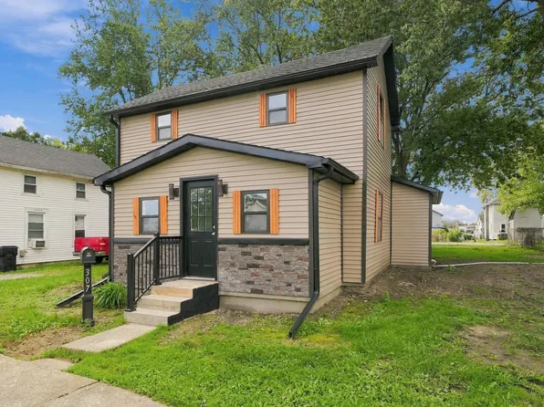 307 E Covell St, Garrett, IN 46738