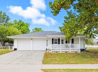 1704 Grand Ave, Muscatine, IA 52761