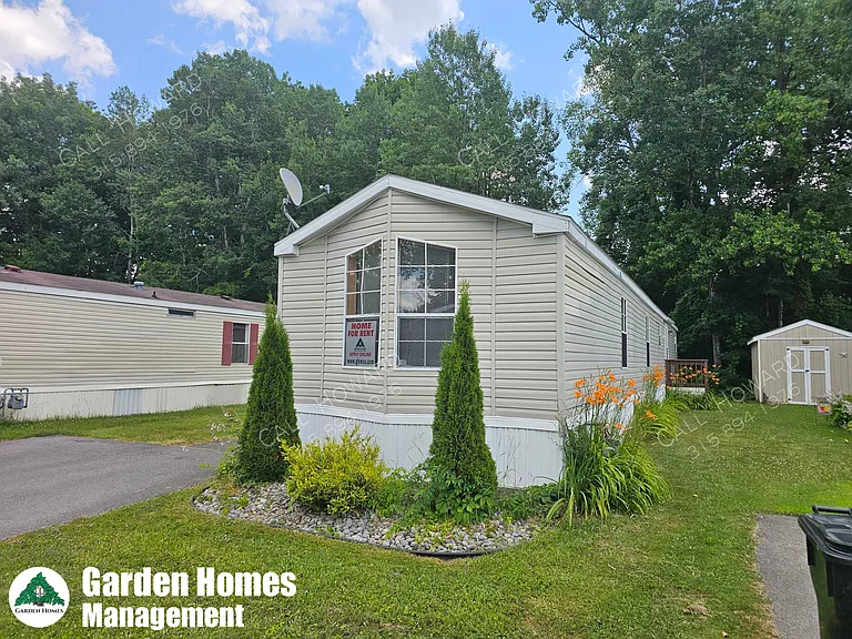 442 Tulip Dr — Photo 12