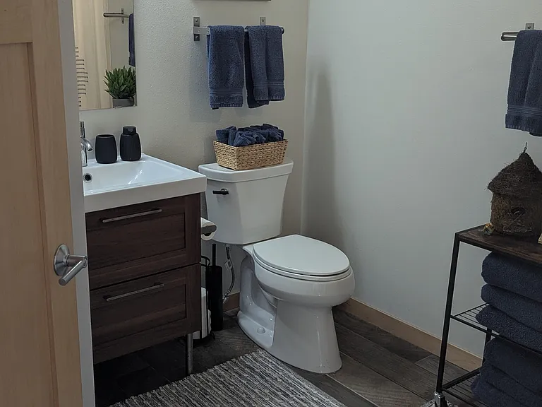 1027 Green Bay St #203 — Photo 16