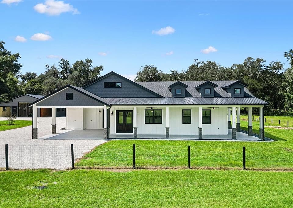 1st image of 2540 NE 77TH ROAD