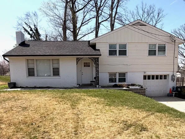 7410 Dickenson St, Springfield, VA 22150