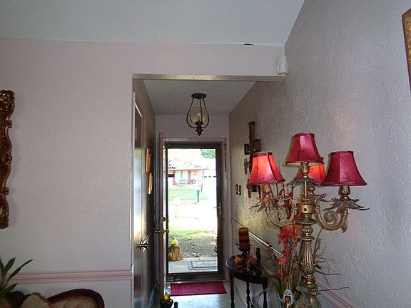 3rd image of 1205 Carla Ave