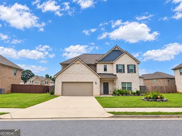 197 Cabin Way, Hampton, GA 30228