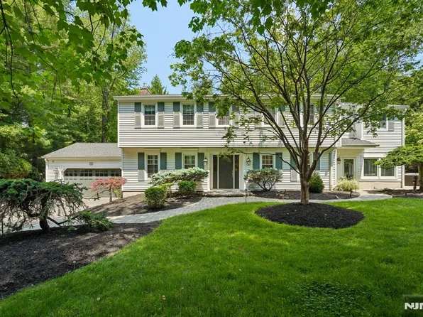 78 Pierson Ave, Norwood, NJ 07648