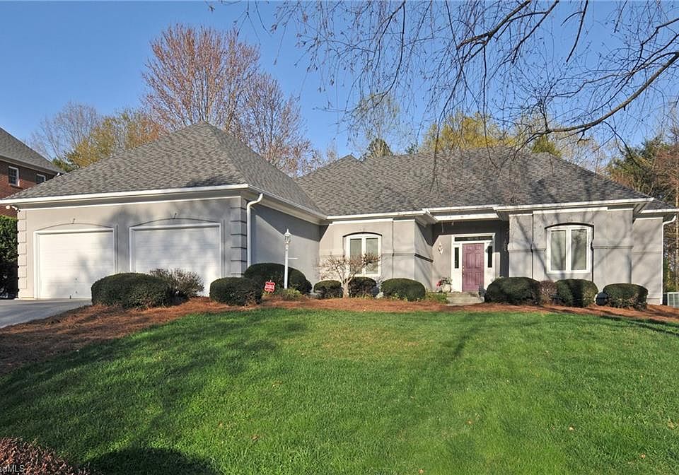 1st image of 125 Almont Forest Dr