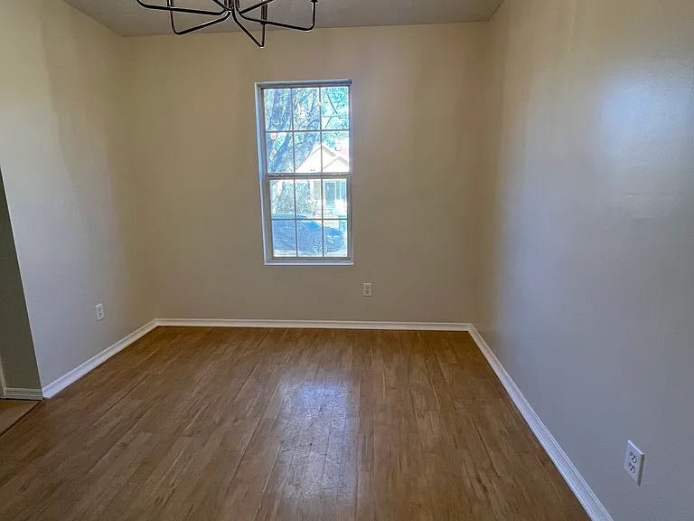 506 Malone Cir — Photo 4