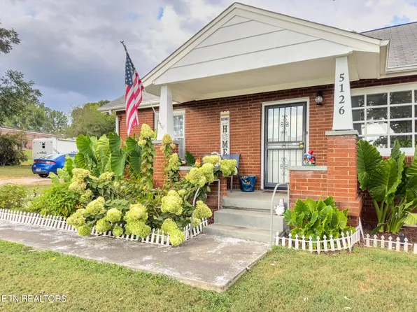 5126 Fennel Rd, Knoxville, TN 37912