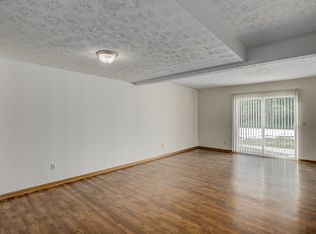 3929 Wolf Crk, Amelia, OH 45102