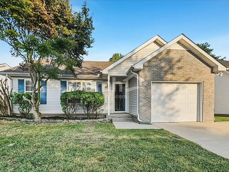 1331 Mac Duff Dr