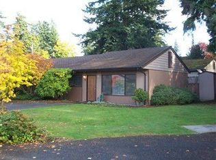 23820 Edmonds Way APT 8, Edmonds, WA 98026