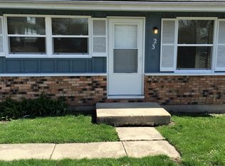 23 N Sumner Ave, Aurora, IL 60505