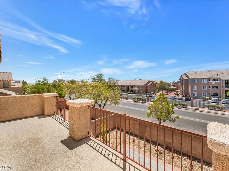2621 Lazy Leopard Ct — Photo 17