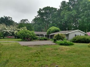 109 Country Club Rd, Avon, CT 06001