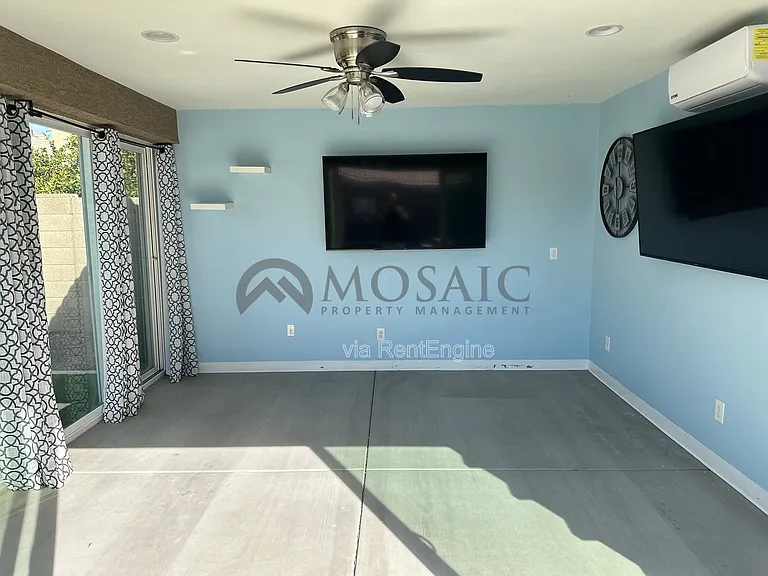 411 N Leoma Ln — Photo 20