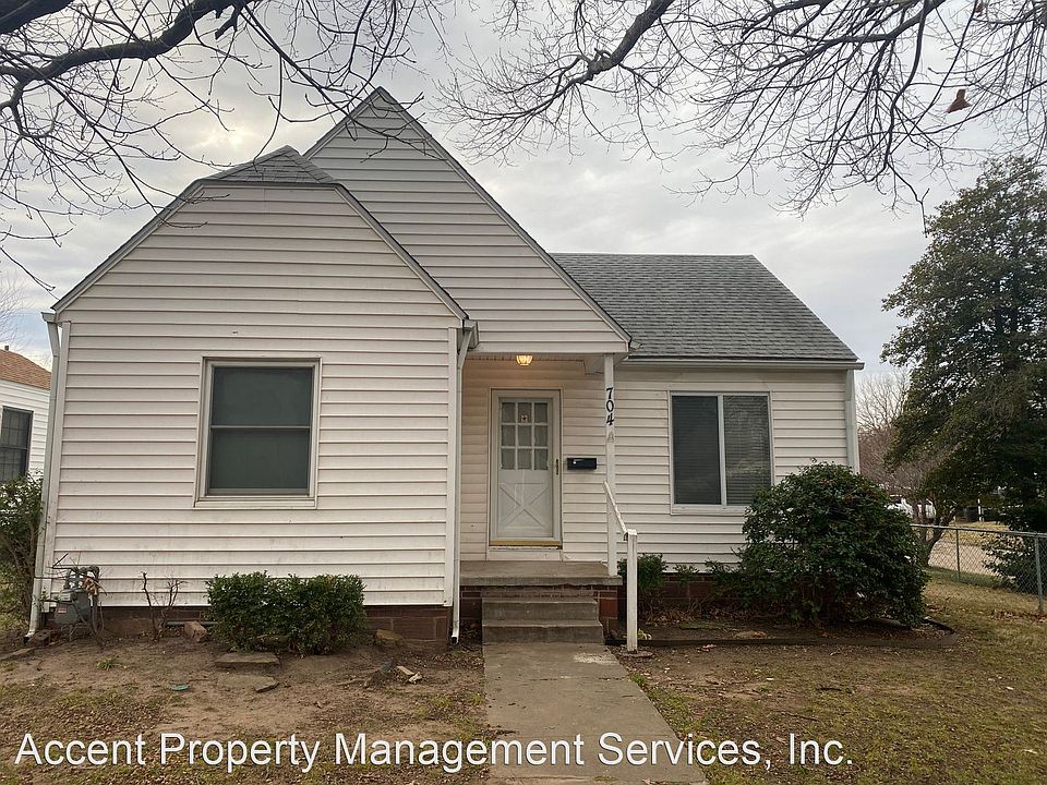 1st image of 704 S Louisville Ave