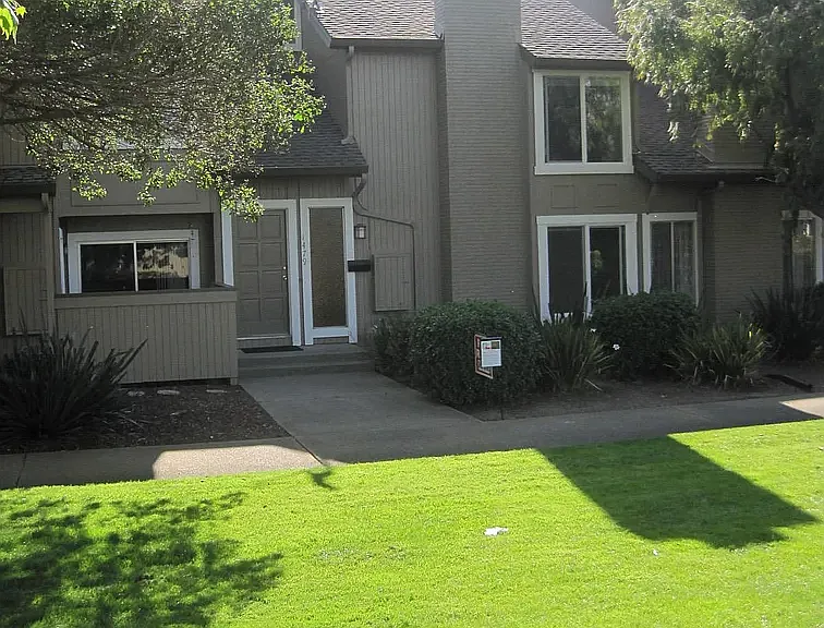 1479 Marlin Ave — Photo 1