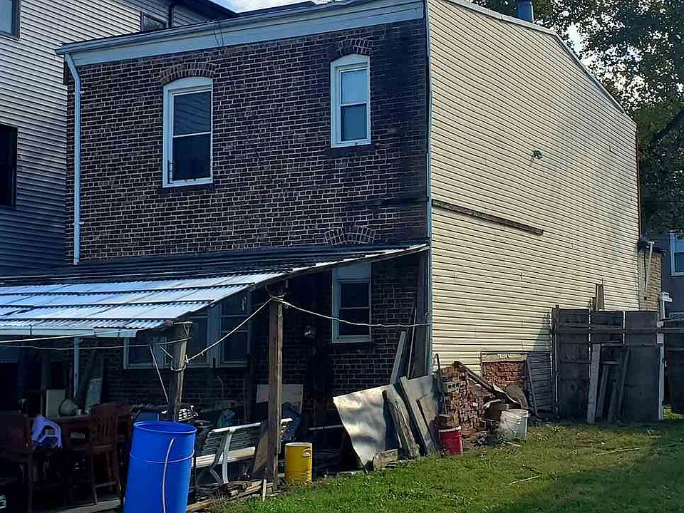 2nd image of 191 Halladay St