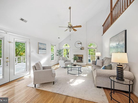 3rd image of 10209 Bens Way
