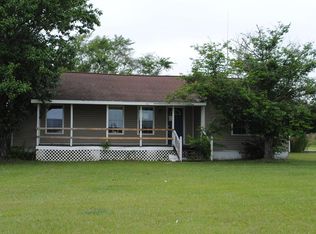 2566 Hodge Place Rd, Screven, GA 31560