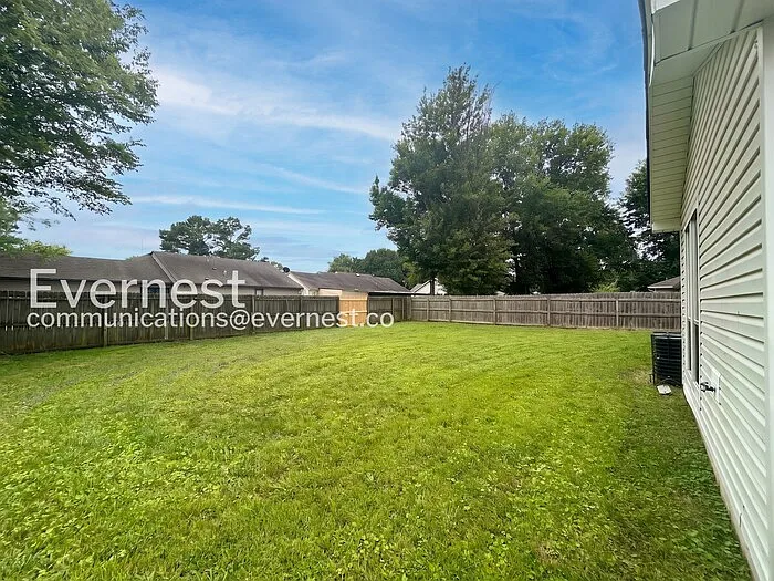 7127 Markim Dr — Photo 30