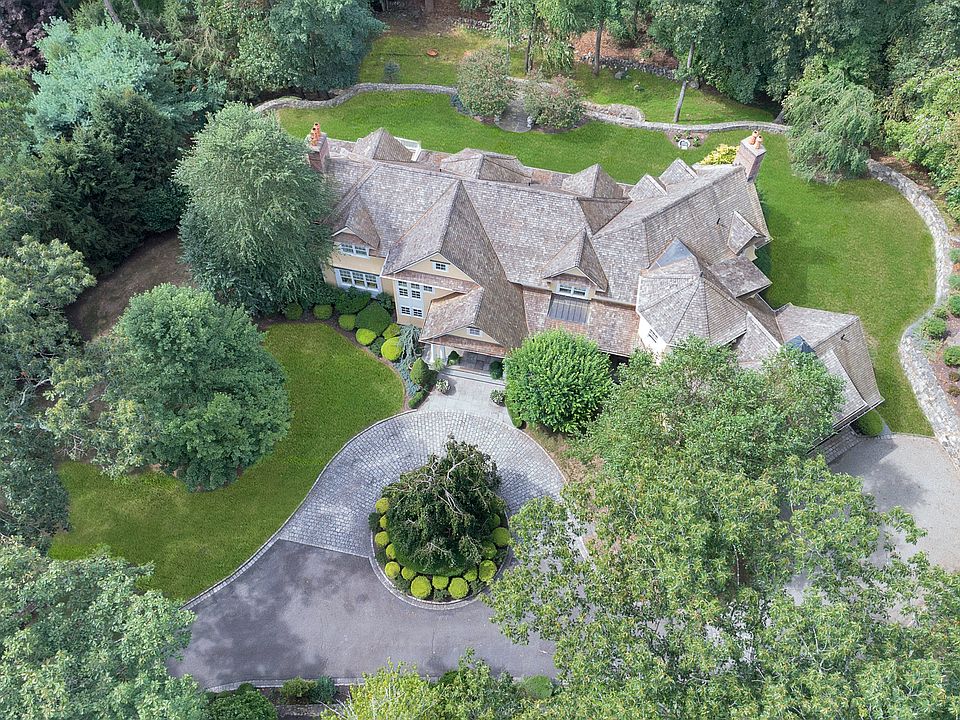 21 Twin Oak Lane
