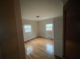 4 Sherwood Rd, Asheville, NC 28805