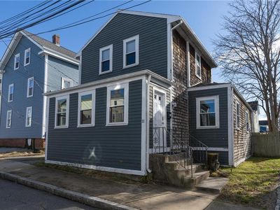 11 Simmons St, Newport, RI, 02840
