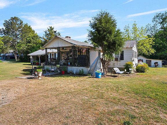 3rd image of 3976 Vass Carthage Rd