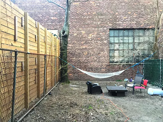 Rented by Blue Egg Realty Corp | media 9