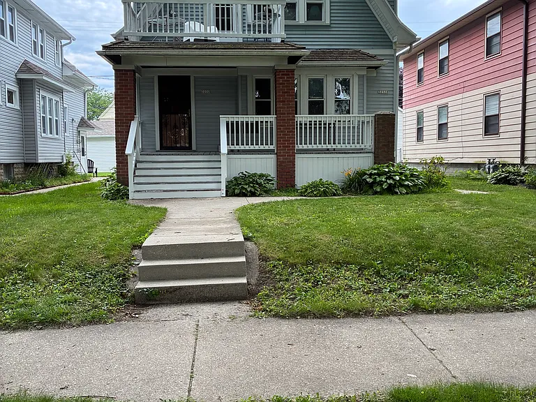 3232 N Weil St #1 — Photo 1