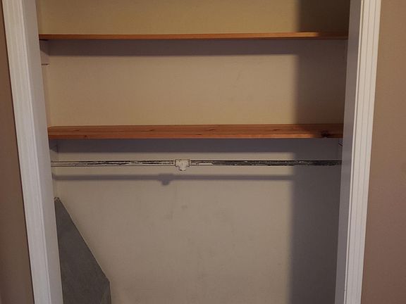 3rd image of 2308 Dogwood Ln