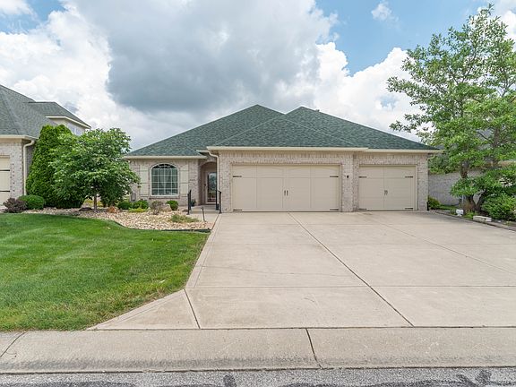 2nd image of 3363 Nottinghill Dr W