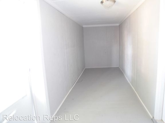 4th image of 1324 9th Ave