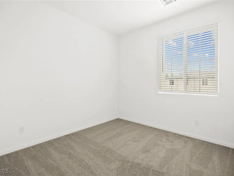 10140 Gabby Glen St — Photo 22